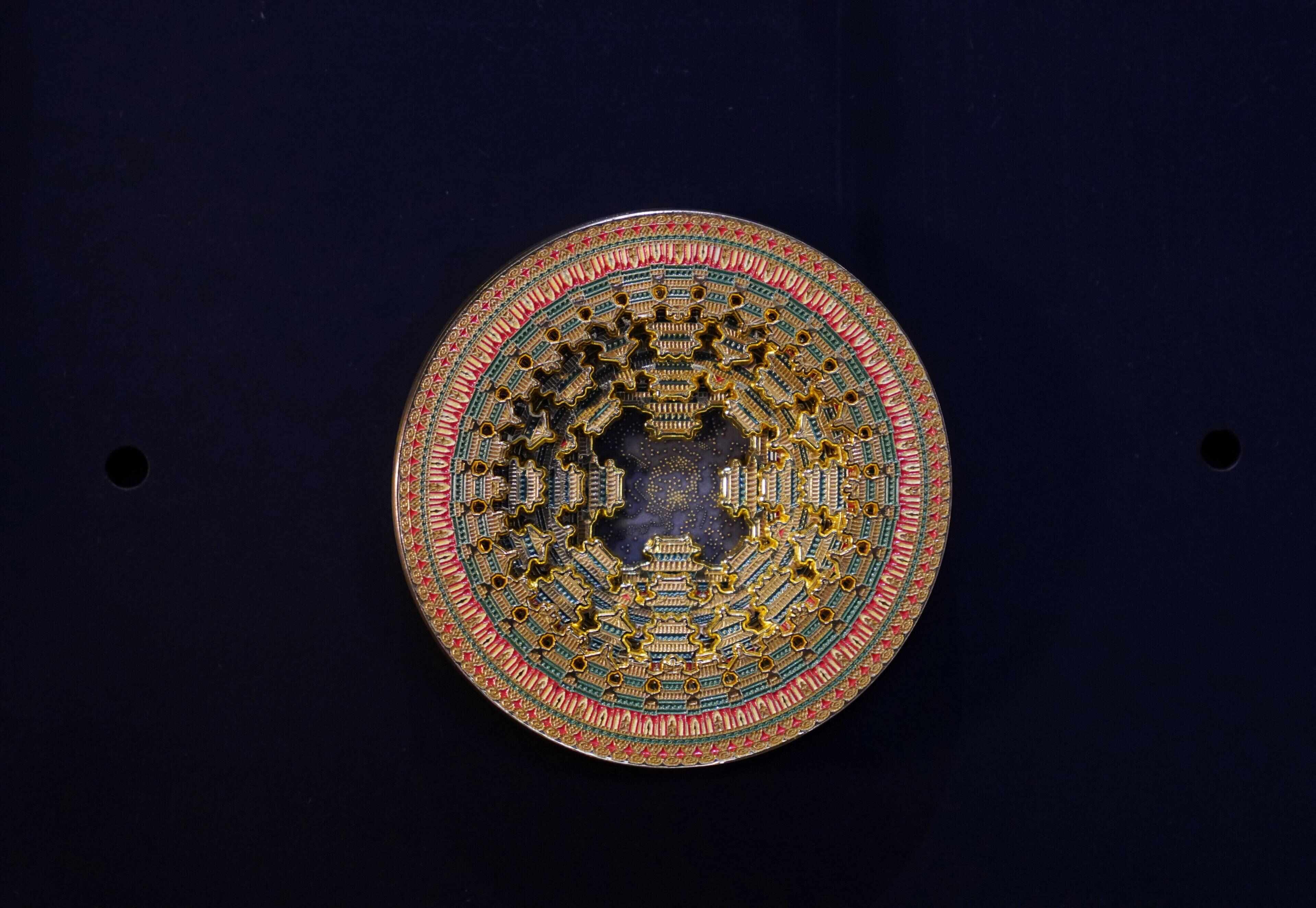 ：天宫藻井冰箱贴走红背后瓦力游戏攒于掌心的文物史(图2)